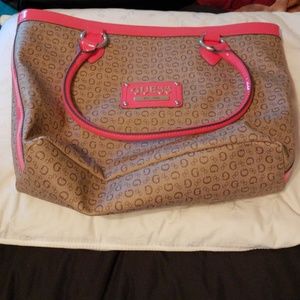 Guess purse with matching wallet